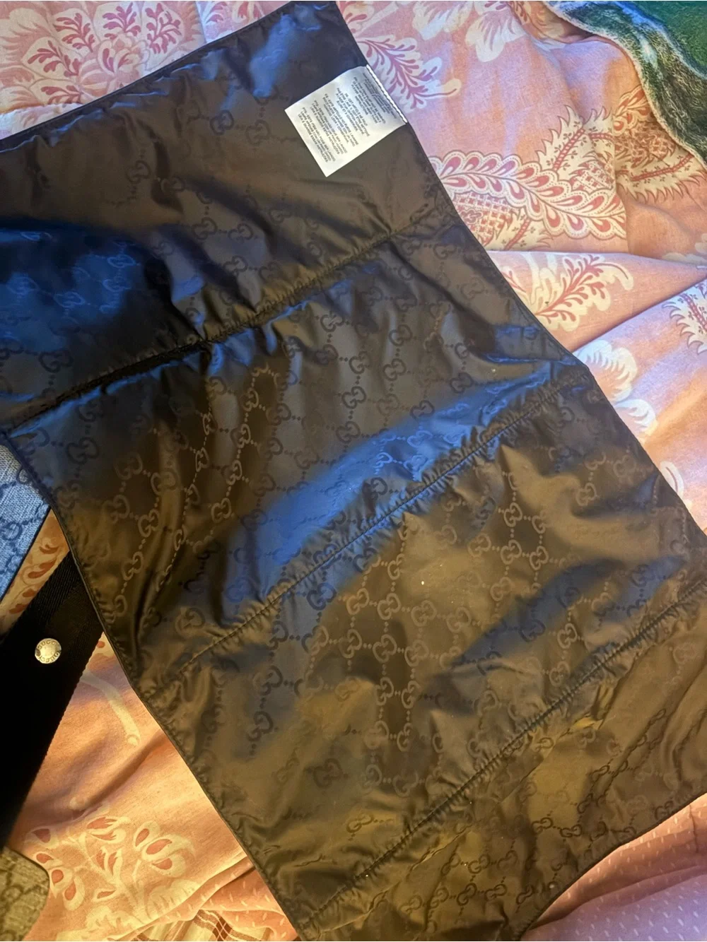 Gucci classic gg